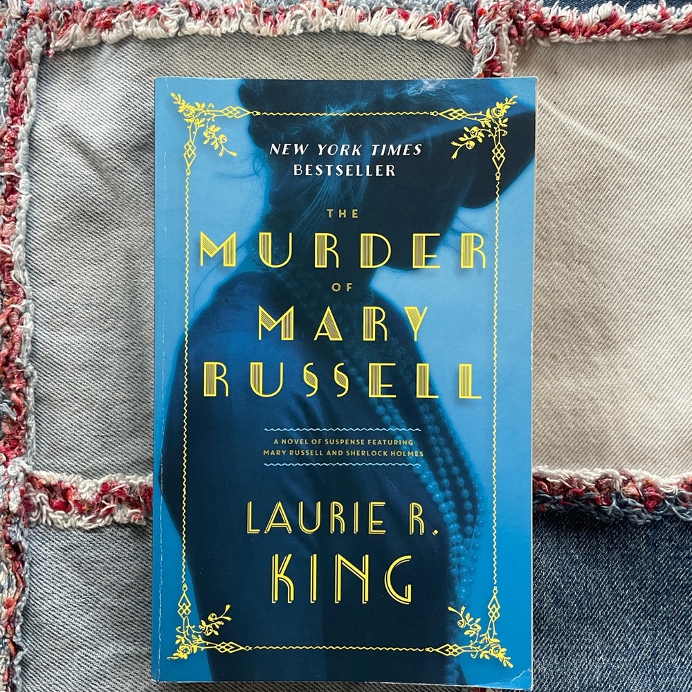 The Murder of Mary Russell Book softcover fiction books murder mystery by king